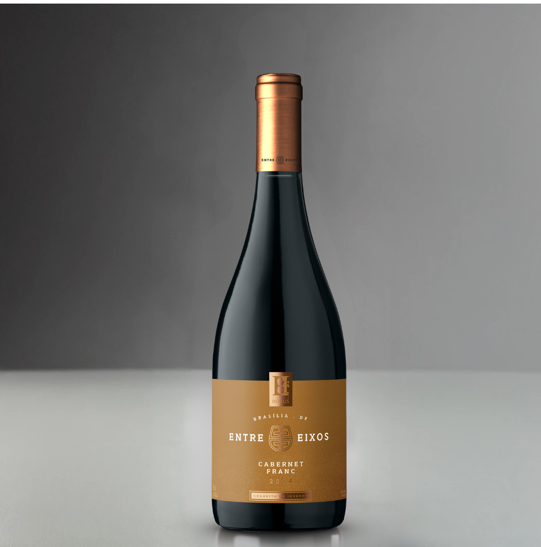 Cab. Franc barricado Entre Eixos Cabernet Franc 2024 — Vinho Nobre da Savana Brasileira - Imagem 1